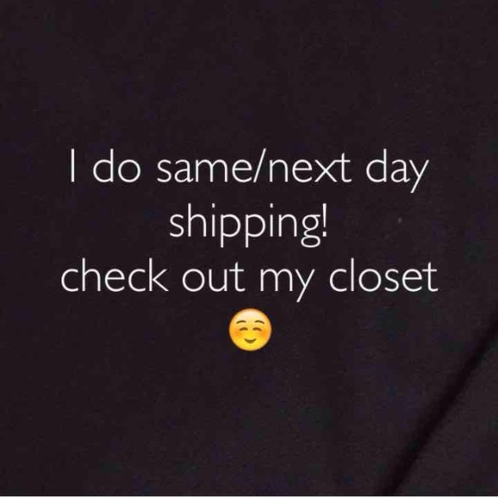 Fast shipping! ❤️💙❤️💙